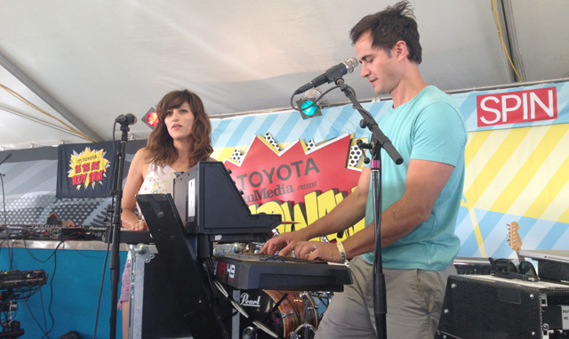 Martina and Dan of Dragonette perform an intimate mini-set (Photo by author)